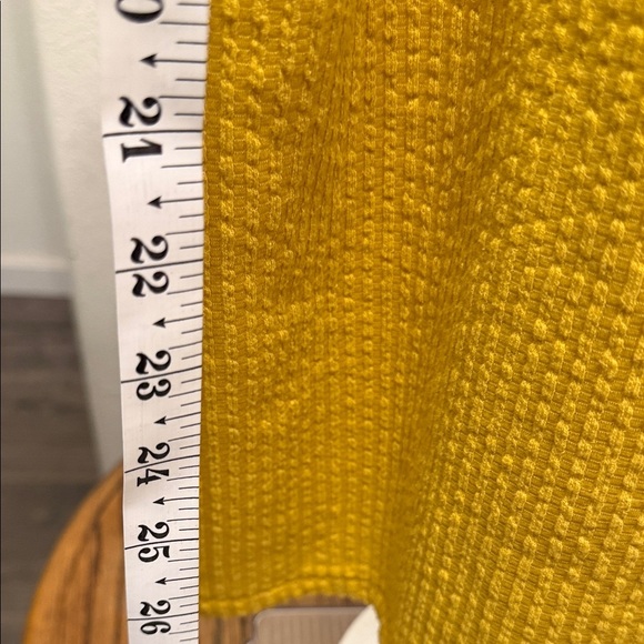 LC Lauren Conrad Mustard Textured Knit Top Sz XL Coastal Beach - Picture 9 of 9